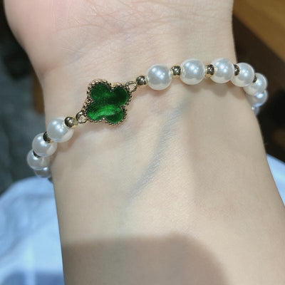 Emerald Clover Leaf Beaded Bracelet