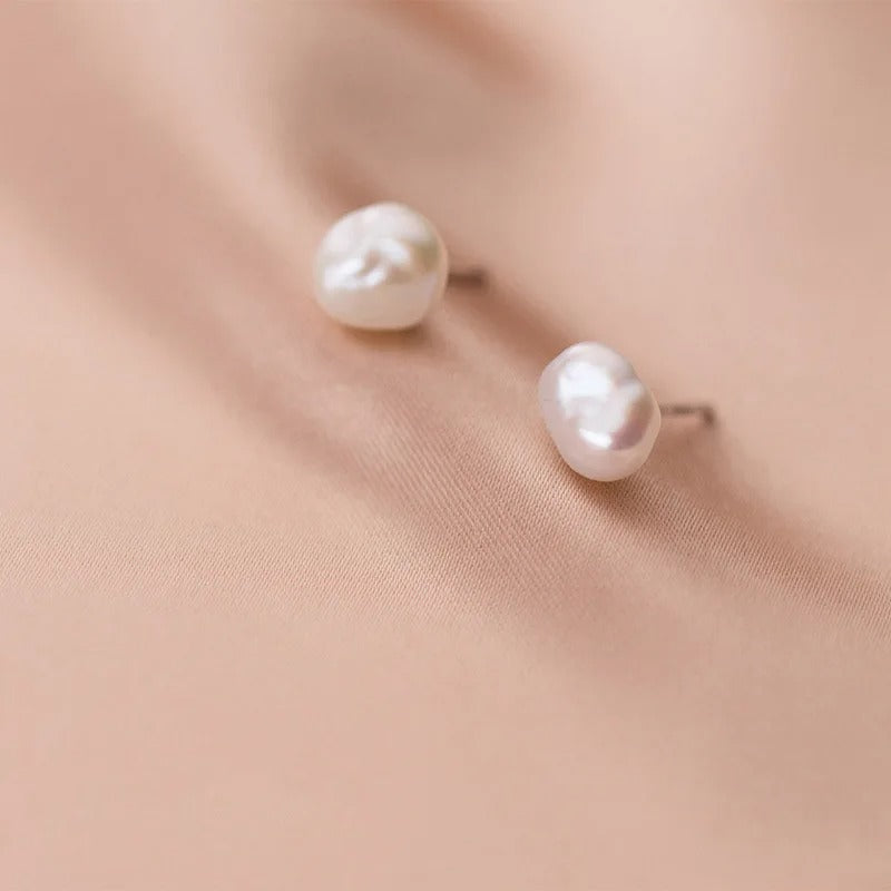 Freshwater Pearl Earrings with 925 Silver Clasp